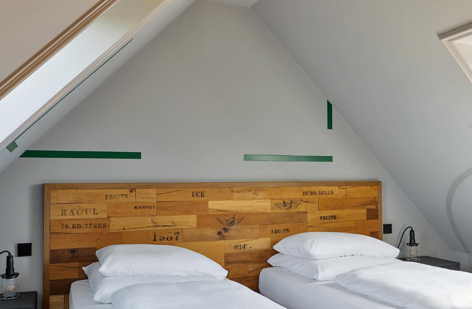 Kroeger By Underdog Hotels Hamburg Room photo